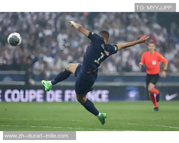 曼联恐为「兽医」买单！旧将申述索赔百万，曾冻住姆巴佩却遭误诊变玻璃人